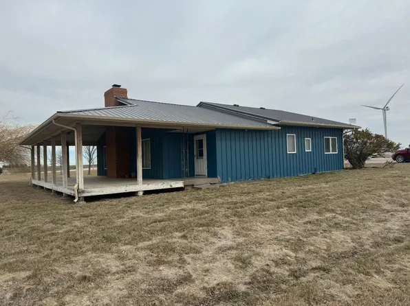 12946 113th Rd, Minneola, KS 67865