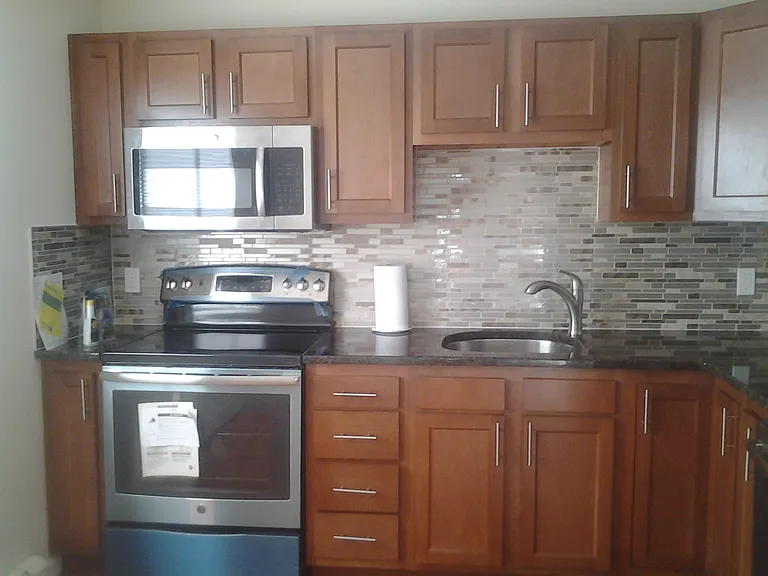 518 Harbor View Ct — Photo 3