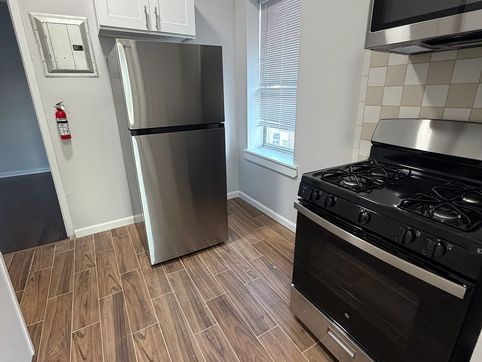 1 bed, 600 sqft, $1,595 — Photo 2