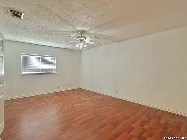 21502 Tenore — Photo 14
