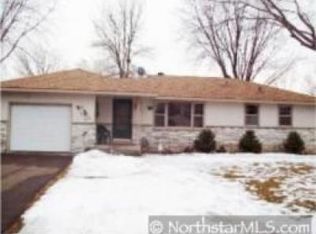 2025 Whitewater Trl N, Brooklyn Park, MN 55444