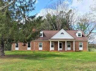 410 Falling Spring Rd, Glasgow, VA 24555