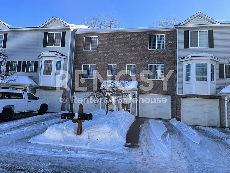 16477 Timber Crest Dr SE — Photo 1