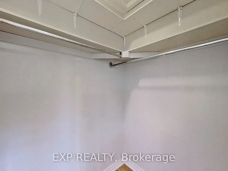 8 Hacienda Dr — Photo 19