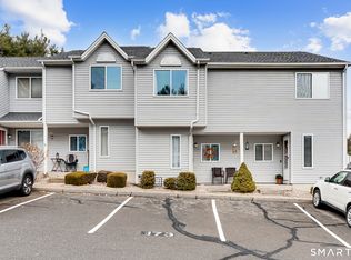 Pond Ridge, Bristol, CT 06062