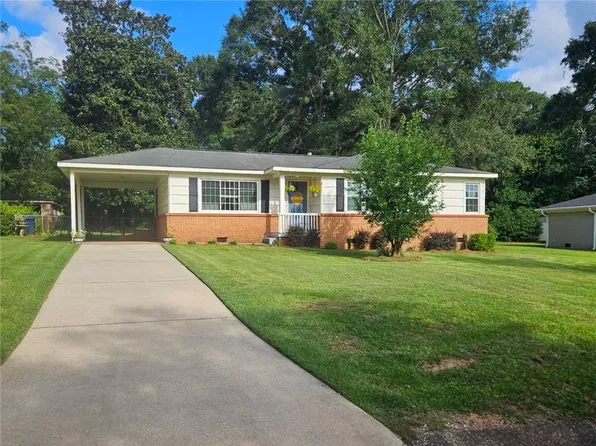 7395 Pinewood Dr, Theodore, AL 36582