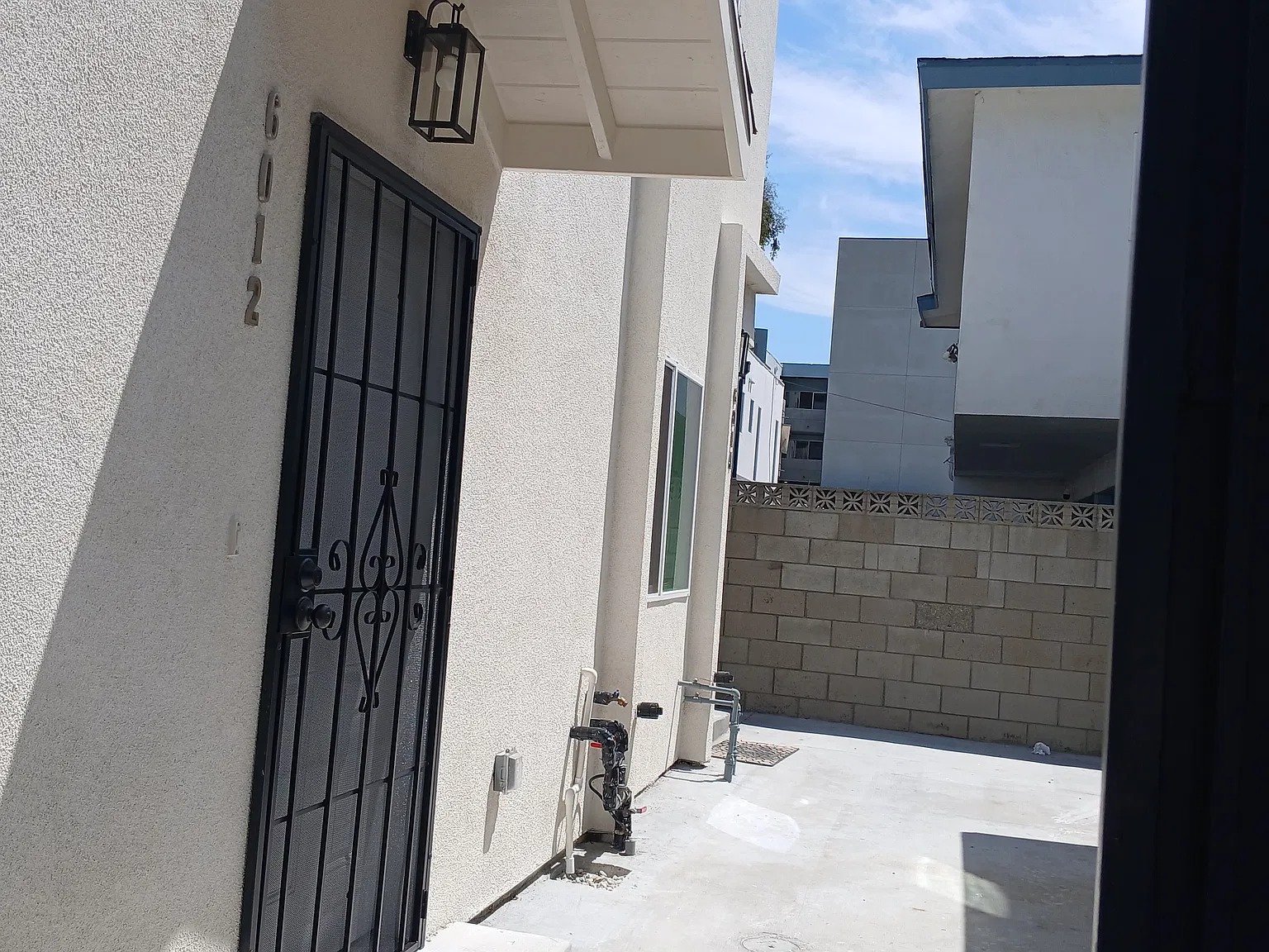2 bed, 638 sqft, $2,650 — Photo 2