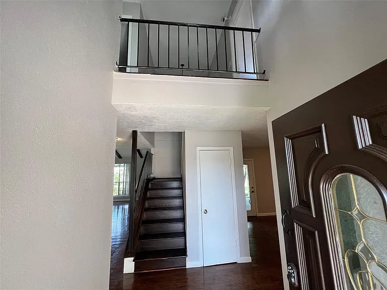 13843 New Village Ln — Photo 3