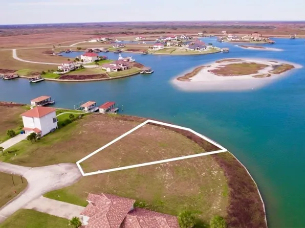 147 Vista Merlot, Pt O Connor, TX 77982