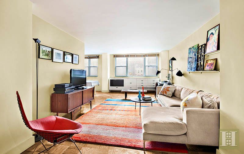 1st image of 77 7th Ave APT 4R