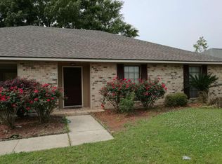 114 Foxglen Ct, Lafayette, LA 70503