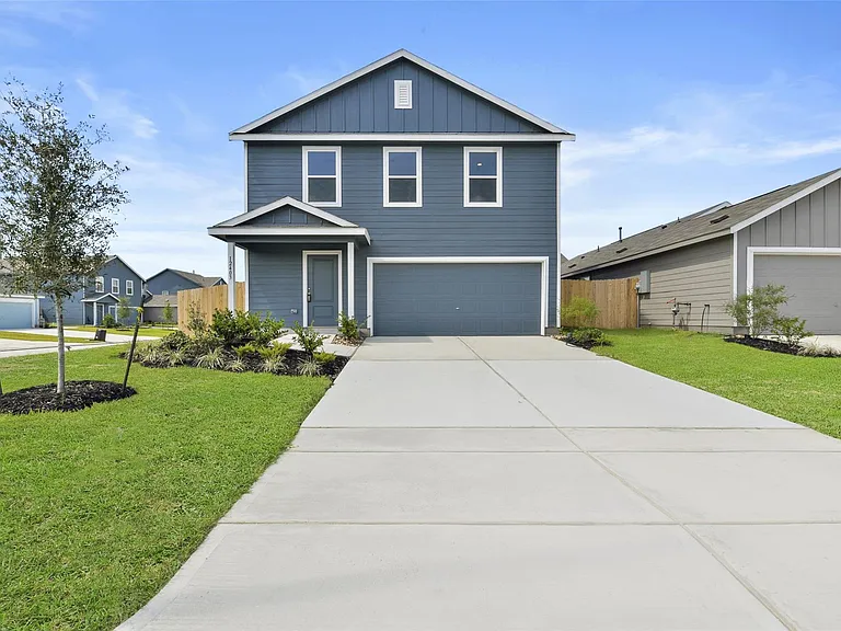 12403 Mountain Daisy Rd — Photo 2