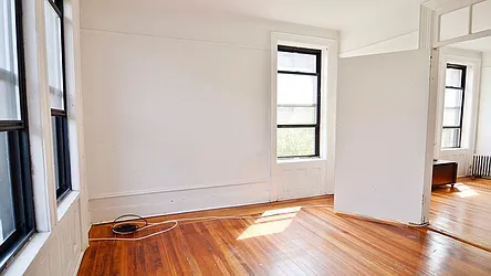 Rented by Park Property Advisors