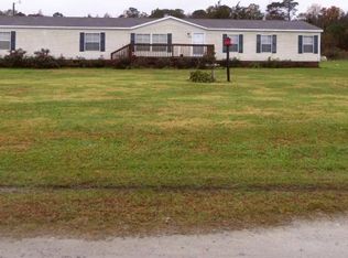 2336 Peppertree Rd, La Grange, NC 28551