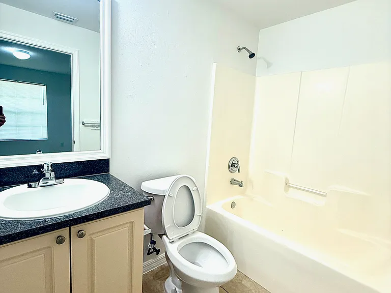 319 Gordon Ave S — Photo 8