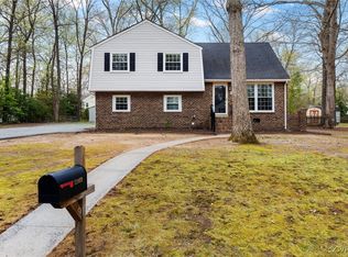 12011 Duckbill Dr, Midlothian, VA 23113