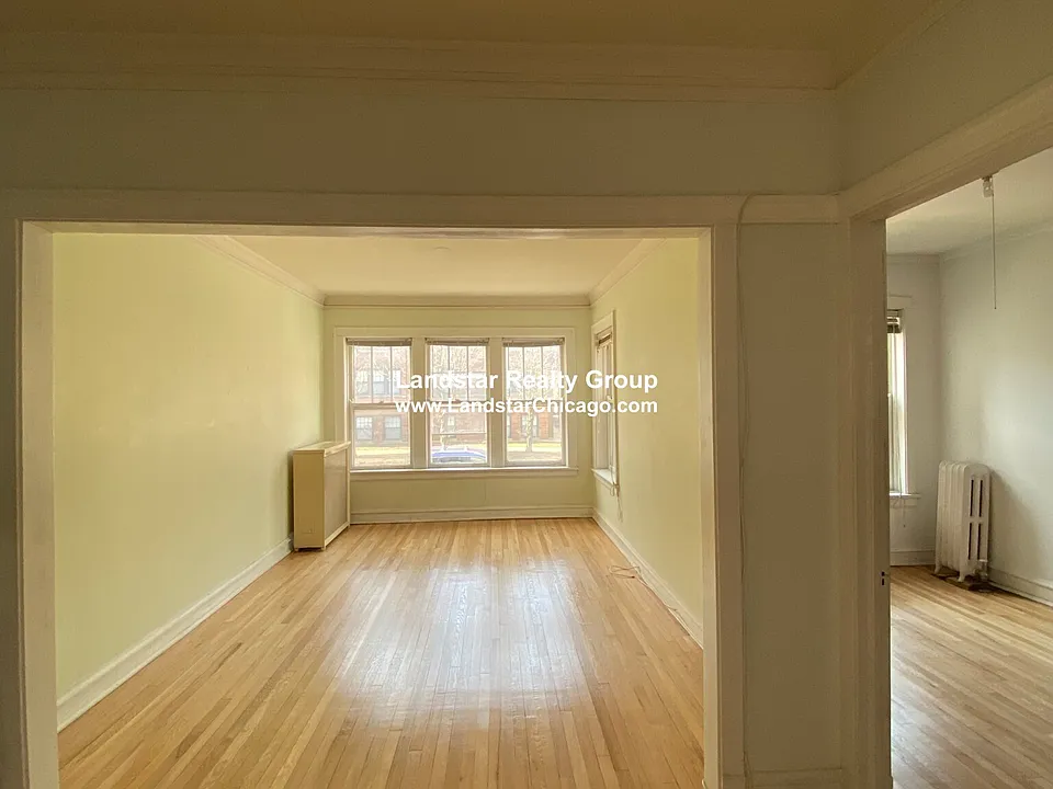 5023 N Winchester Ave #2