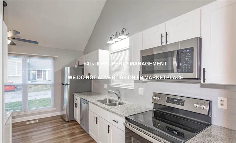 127 Nelson Cir — Photo 11