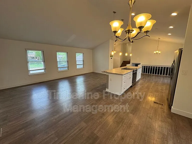 6446 Pulpit Rock Dr — Photo 16