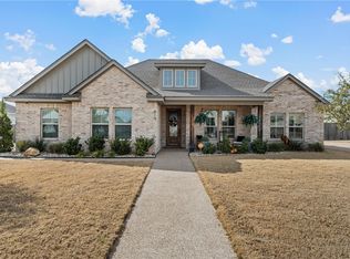 819 Gallant Fox Rd, Hewitt, TX 76643