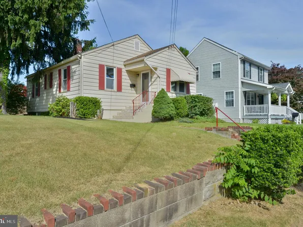 827 Lincoln Ave, Pitman, NJ 08071