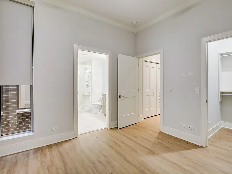 Laflin Place — Photo 36