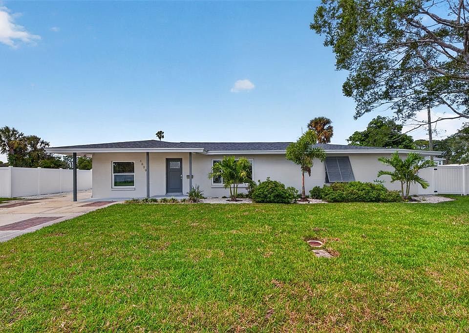 1st image of 4899 VENETIAN PLACE NE