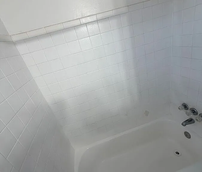1351 Xenia St #2F — Photo 6