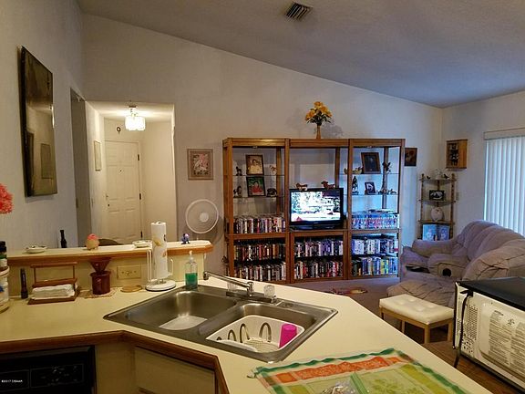 4th image of 825 Kokomo Cir