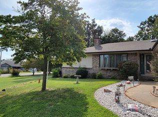 1 Rannoch Ln, Bella Vista, AR 72715
