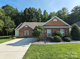 509 Settlers Grove Ln, Salisbury, NC 28146