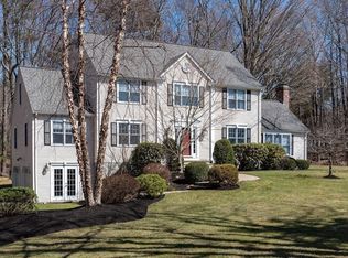 1 Huckleberry Rd, Hopkinton, MA 01748