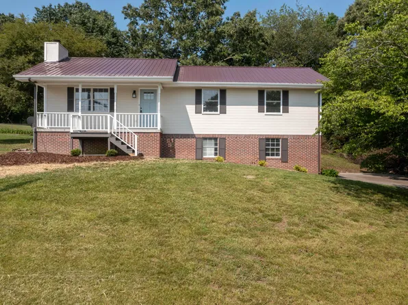 424 Hickory St, Ringgold, GA 30736