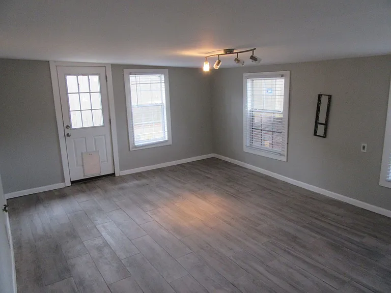 1113 Arthur Ave — Photo 19