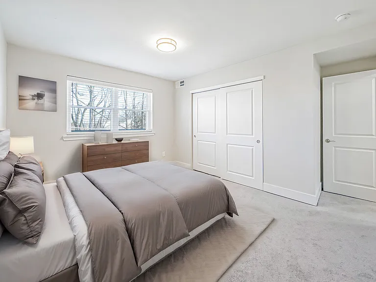 Forest Station Apartments — Photo 10
