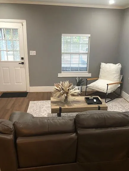 320 Louisiana Ave — Photo 8
