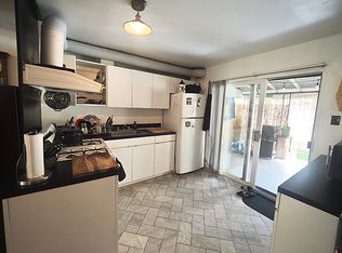 21-54 29th St #2L, Astoria, NY 11105