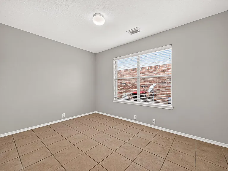 14922 Sugar Sweet Dr — Photo 33