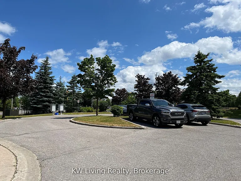 5 Alexis Way — Photo 21