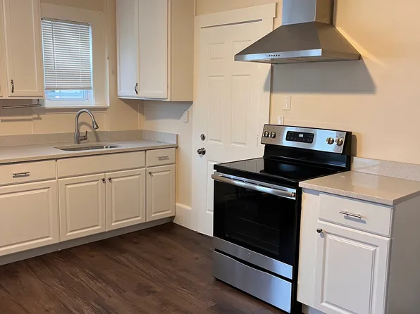 58 Essex St #1, Beverly, MA 01915