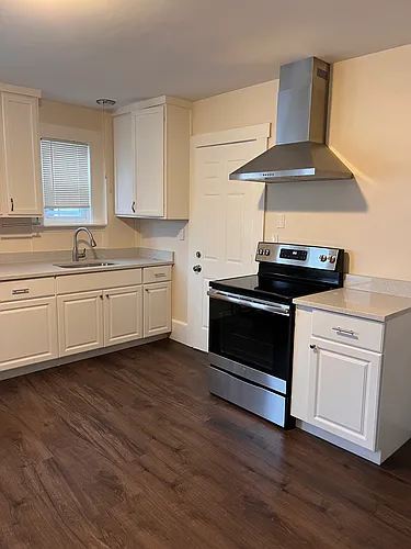 58 Essex St #1 Photo 1