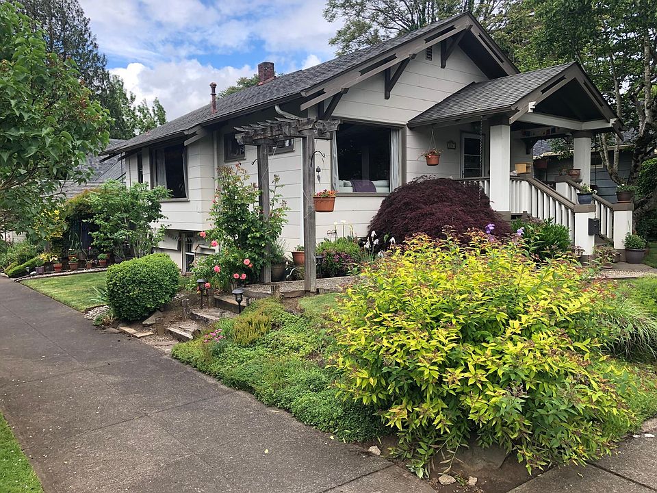 1st image of 2304 Franklin St