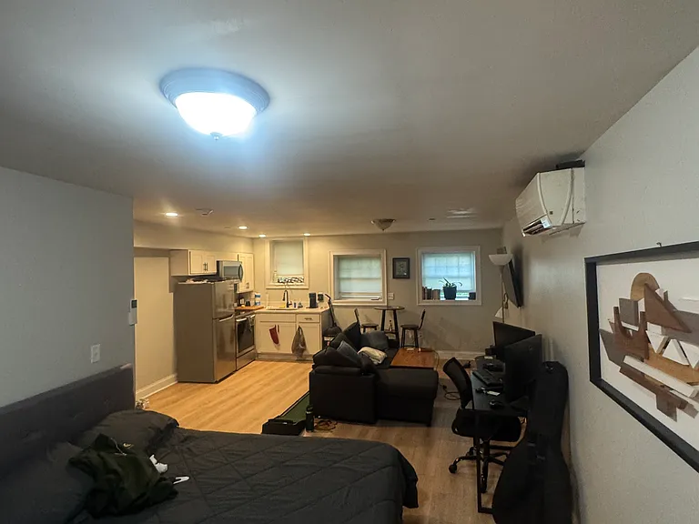 277 Dorchester St #B — Photo 5