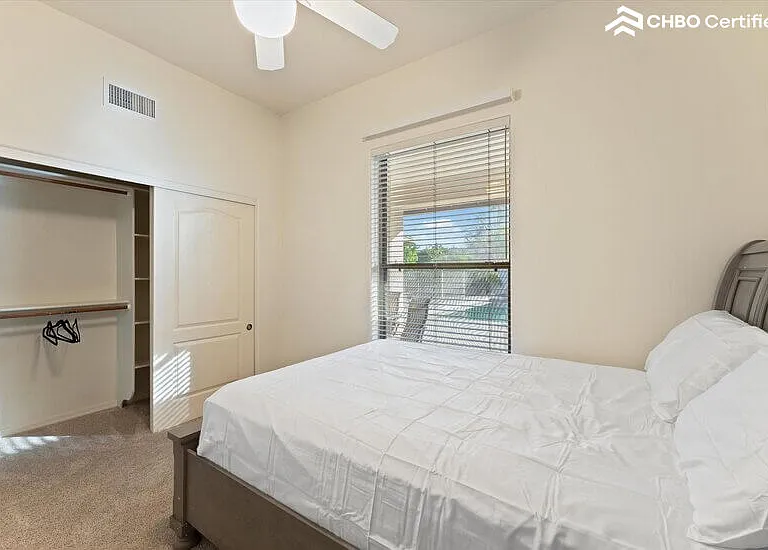 6445 W Fullam St — Photo 37