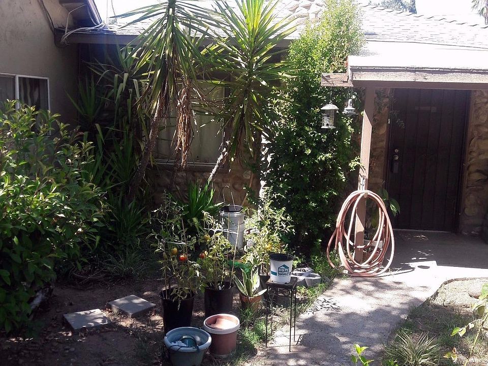 2nd image of 6401 Mariposa Ave