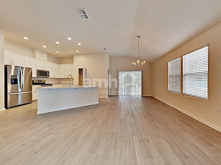 351 Chasewood Dr — Photo 5