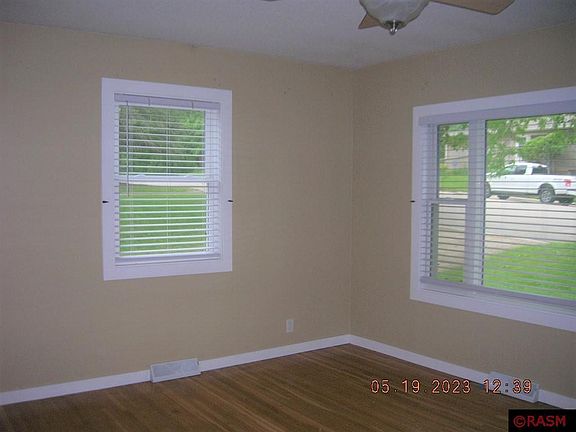 5th image of 1205 S 4th Ave