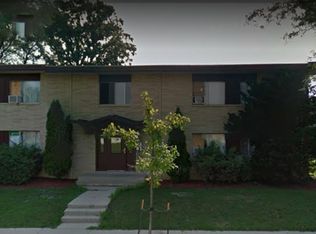 4176 S 51st St APT 8, Milwaukee, WI 53220