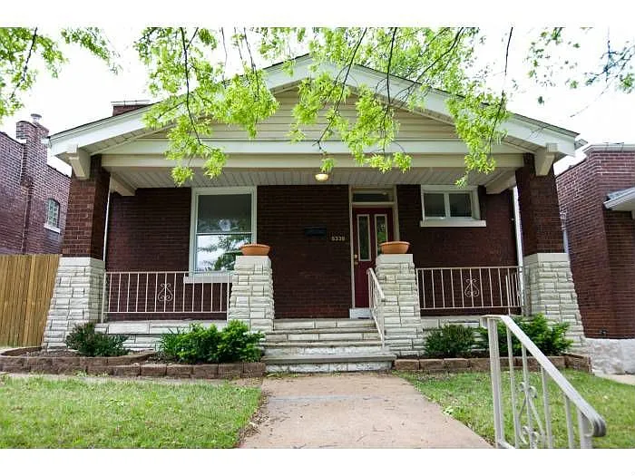5336 Neosho St photo 1