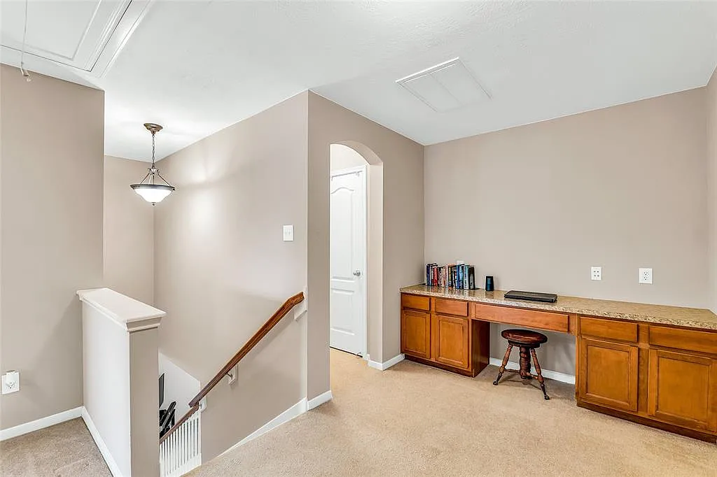 17307 Brookhollow Court Dr — Photo 2